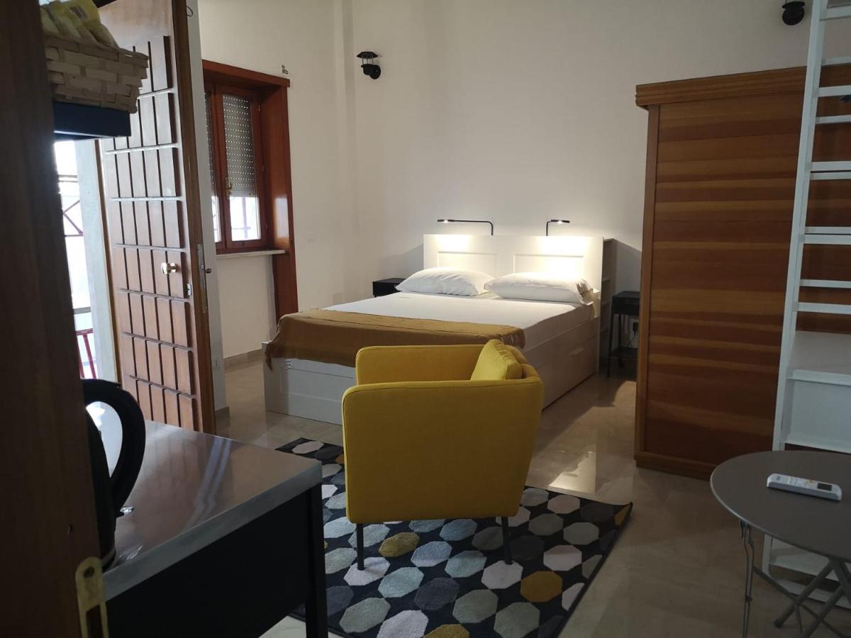 Appartement Mono Relax à Lecce Extérieur photo